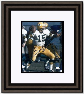 Bart Starr Autographed Green Bay Packers 8x10 Photo - Hall of Famer- Custom Framed