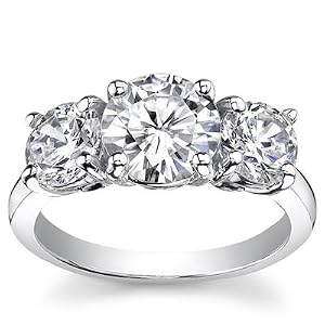 2 ctw Classic Round Three Stone Diamond Ring in 14K White or Yellow Gold (H-I Color, SI2 Clarity, 2.00 carat total, yellow or white band)
