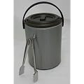 Eisw�rfelbeh�lter 2,2 Liter in matter Edelstahloptik inkl. Zange und Abtropfgitter