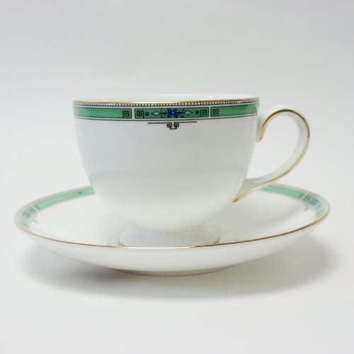 ウェッジウッド (WEDGWOOD) 　ジェイド　ティーカップ/ソーサー　（リー シェイプ）　【平行輸入品】