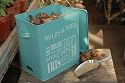 Burgon and Ball Bulb & Seed Tin with Scoop