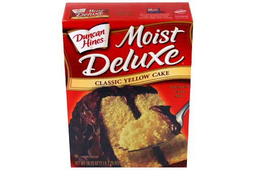 Duncan Hines Moist Deluxe Classic Yellow Cake Mix 18.25oz by Duncan Hines