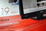 Toshiba 19LV61K 19 Inch 720P Widescreen LCD HDTV With Built In DVD Player - Refurbished