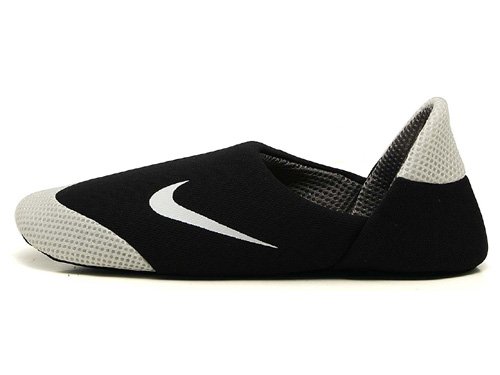 Cover image : NIKE (ナイキ) ROOM SOCKS (ルームソックス) SX3248 001 ブラック/オフホワイト