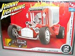 41UVA NwknL Johnny Lightning 1/25 Ice Cream Truck Car & Model Kit