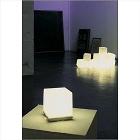 Q-Bo Table Lamp