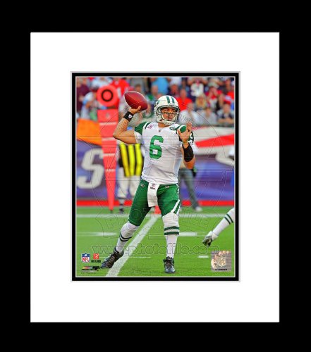 New York Jets Mark Sanchez 2011 Passing Framed Picture 8x10