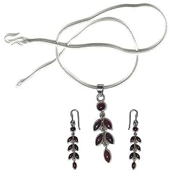 Pendant and Earrings Set Sterling Silver Garnet Jewelry (gpers009b)