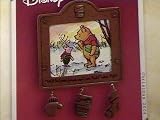 2004 Hallmark Ornament Winnie the Pooh Friends Forever