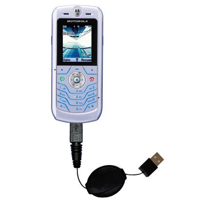 Retractable USB Cable for the Motorola L6 with Power Hot Sync and Charge capabilities - uses Gomadic TipExchange Technology