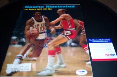 Walt Frazier Knicks Psadna Signed Sports Illustrated - Autographed NBA Magazines