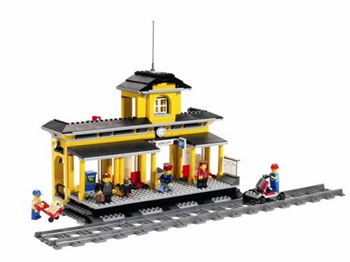 Childrens Toyshop  Toys : LEGO City 7997:Train Station