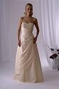 Brautkleid / Standesamtkleid, schlanke Optik