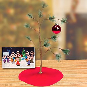 Charlie Brown's Tree with Blanket - Multicolor