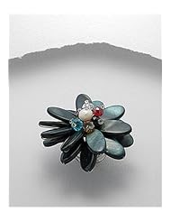 Flower Mother of Pearls Ring In White Base