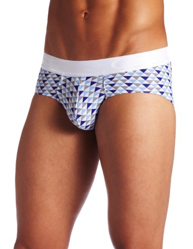 D-3 angle classic brief with cup design on the front and trim that helps to enhance the body in a natural and comfortable way,