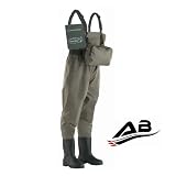 Cormoran Nylon Wathose mit Brusttasche u. Tragetasche Gr��e 43 + Passh�lle