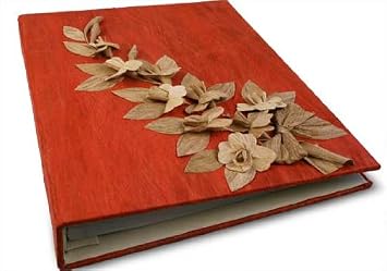 Handmade Red Bark Flower Photo Album With Cotton Gift Bag, 30 x White 4X6 Portrait pages (28cm x 35cm)