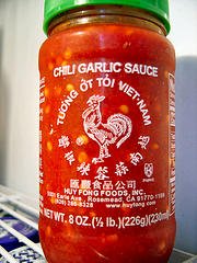 Chili Garlic Sauce Huy Fong 8 Oz by Chili Pastes