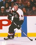 Chris Therien Philadelphia Flyers Signed 8x10 Photo