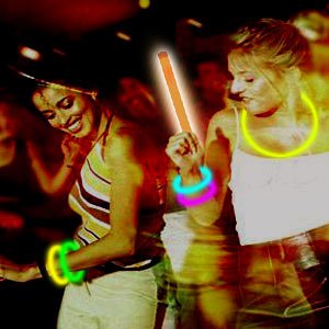 100 single colour glow stick bracelets