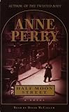 Half Moon Street (Charlotte & Thomas Pitt Novels (Paperback))
