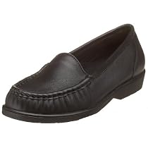 Propet Women's Comfy Walker Loafer,Softee Black,11 W (US Women's 11 D)