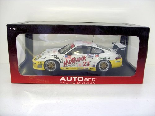 AUTO ART 1/18 80373 PORSCHE 911 GT3R SEBRING 