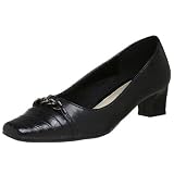 Easy Street Women's Craven Pump