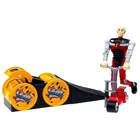 Hot Wheels Incredible Crash Dummies Crash Story Barrel Bash with Crunch with Scooter... by