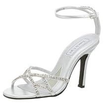Touch Ups Women's Ashlyn Sandal,Silver,5.5 M