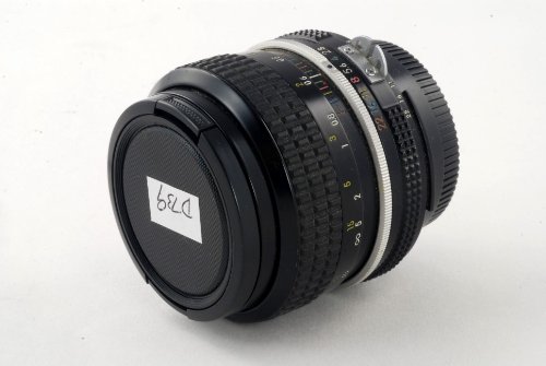 Nikon 35mm AI f/2.8 f2.8 AI manual focus lens