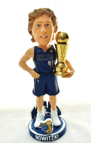 DALLAS MAVERICKS #41 DIRK NOWITZKI NBA OFFICIAL 2011 CHAMPIONSHIP (MVP) TROPHY BOBBLEHEAD BOBBLE