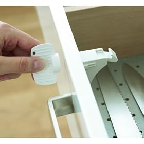 BabyDan Magnetic Drawer and Cupboard Lock Set - 4 Locks and 1 Key