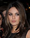 Produkt-Bild: Mila Kunis Foto (25cm x 20cm) - 2 Gr&ouml;&szlig;en erh&auml;ltlich