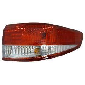 EAGLE EYES RH TAIL LIGHT LAMP SDN