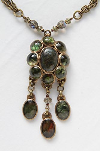Labradorite pendant with 3 drops (N-2990)