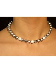 NJ Pearl necklace in 18K gold