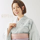 東レシルジェリー 【夏物】洗える着物 プレタ小紋 ややブルーがかった淡いグレー系　幾何学模様にトンボの柄