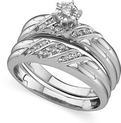 1/5 ctw. Diamond Engagement Ring and Wedding Band Set