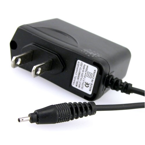 Ultra Slim Lightweight Quick Charge Holiday Travel Charger for Nokia 6101, 6102,Nokia 5200, 5300 / XpressMusic, 6110, 6300, 7390 VI-3155, 3155,N75,N95