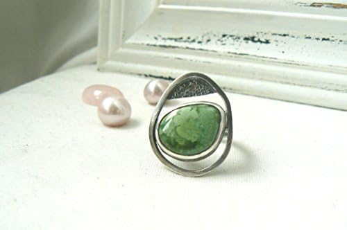 Oxidized Sterling Silver Ring with a freeform Turquoise Gemstone - Jewelry 925 - Size 8.5