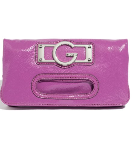G by GUESS Joan Patent Clutch
