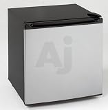 Avanti RM1702PS1 Model RM1702PS-1 - Refrig 1.7 CF Black w/Platinum Finish Door