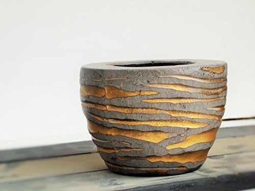 Minimalist mid century modern bowl /Concrete Gold bowl handmade