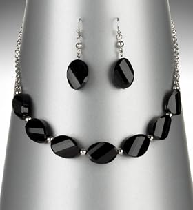 Multi-Faceted Wave Bead Necklace 