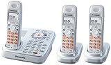 Panasonic Dect 6.0 Expandable Silver Digital Cordless Answering System - 3 Handset System (KX-TG9343S)