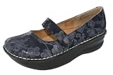 White Mountain 'Eureka' Women's Shoe