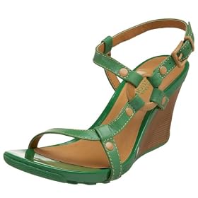 Kenneth Cole REACTION Women's Cedar Grove Wedge Sandal
