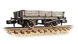 Graham Farish 377-500A 3 Plank Wagon Buxton Lime